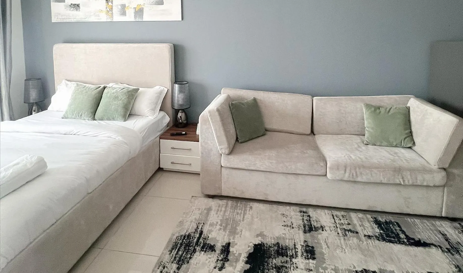 Studio Apartment With Stunning Marina Views Dubai
