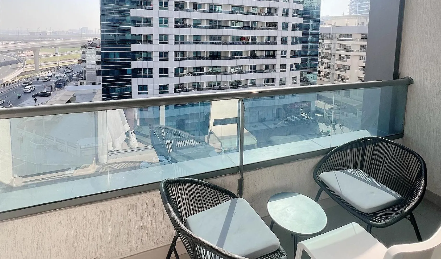 Studio Apartment With Stunning Marina Views Dubai